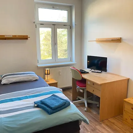 28 - 4-6 Apartment